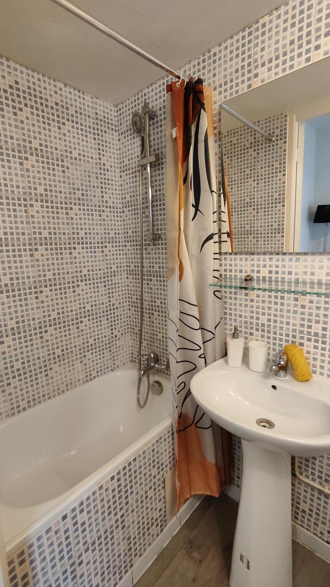 Charming Parisian Studio! イヴリー＝シュル＝セーヌ エクステリア 写真